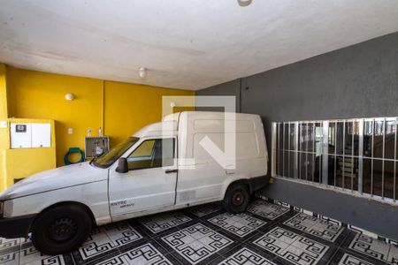 Casa à venda com 250m², 5 quartos e 2 vagas Casa à venda com 250m², 5 quartos e 2 vagasGaragem
