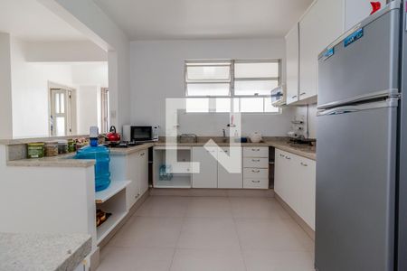 Apartamento à venda com 382m², 4 quartos e sem vagaCozinha