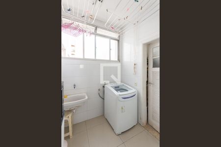 Apartamento à venda com 240m², 4 quartos e 2 vagasCozinha e Área de Serviço