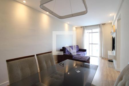 Sala de apartamento à venda com 2 quartos, 55m² em Freguesia de Jacarepaguá, Rio de Janeiro