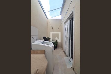 Apartamento para alugar com 47m², 2 quartos e 1 vagaÁrea de Serviço