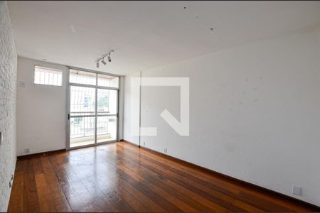Sala de apartamento à venda com 4 quartos, 110m² em Ingá, Niterói