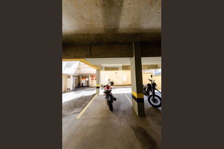 Apartamento para alugar com 86m², 2 quartos e 1 vaga Apartamento para alugar com 86m², 2 quartos e 1 vagaGaragem