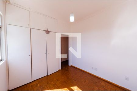 Quarto de apartamento para alugar com 2 quartos, 86m² em Padre Eustáquio, Belo Horizonte