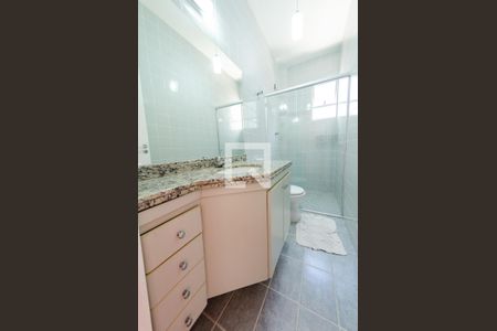 Apartamento para alugar com 86m², 2 quartos e 1 vaga Apartamento para alugar com 86m², 2 quartos e 1 vagaBanheiro