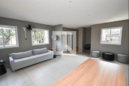 Apartamento à venda com 42m², 1 quarto e 1 vaga Apartamento à venda com 42m², 1 quarto e 1 vagaÁrea comum - Salão de festas