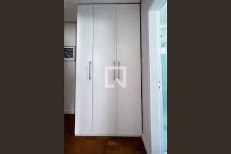 Apartamento para alugar com 72m², 2 quartos e 1 vagaCorredor