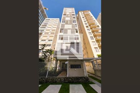 Apartamento à venda com 136m², 3 quartos e 1 vagaFachada