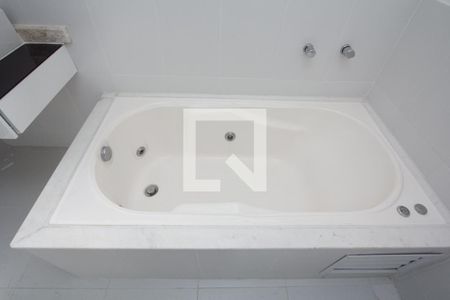 Apartamento à venda com 136m², 3 quartos e 1 vagaBanheiro 2