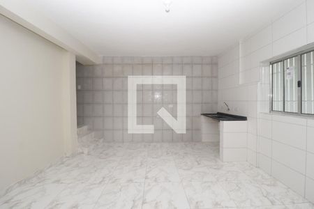 Casa para alugar com 200m², 3 quartos e 2 vagasCozinha
