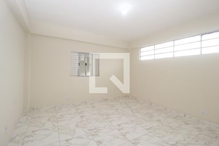 Quarto 1 de casa para alugar com 3 quartos, 200m² em Parque Peruche, São Paulo