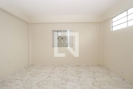 Quarto 1 de casa para alugar com 3 quartos, 200m² em Parque Peruche, São Paulo