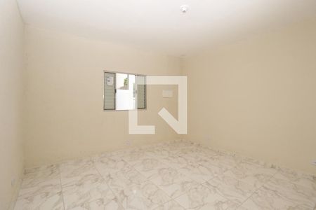 Sala de casa para alugar com 3 quartos, 200m² em Parque Peruche, São Paulo