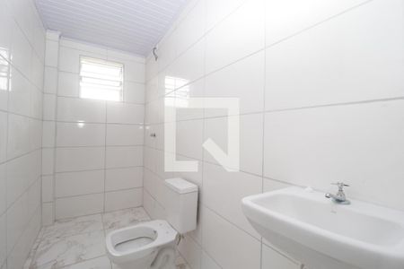 Banheiro de casa para alugar com 3 quartos, 200m² em Parque Peruche, São Paulo