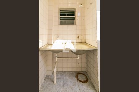 Casa para alugar com 59m², 2 quartos e 1 vaga Casa para alugar com 59m², 2 quartos e 1 vagaÁrea de Serviço