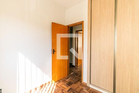 Quarto 1 de casa para alugar com 2 quartos, 59m² em Jardim Leblon, Belo Horizonte
