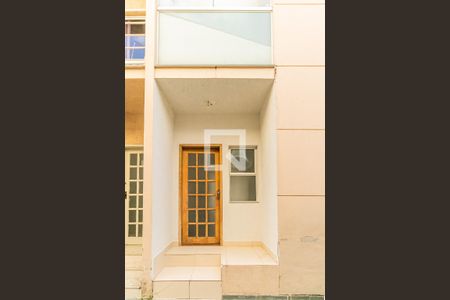 Casa para alugar com 59m², 2 quartos e 1 vaga Casa para alugar com 59m², 2 quartos e 1 vagaEntrada