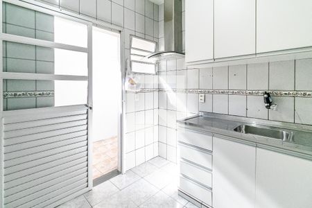 Casa para alugar com 59m², 2 quartos e 1 vaga Casa para alugar com 59m², 2 quartos e 1 vagaCozinha