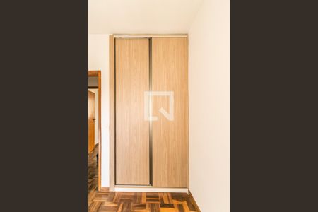 Casa para alugar com 59m², 2 quartos e 1 vaga Casa para alugar com 59m², 2 quartos e 1 vagaQuarto 1