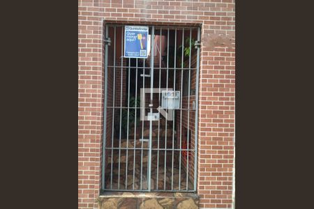 Casa à venda com 223m², 3 quartos e 2 vagasFachada