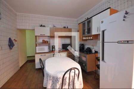 Casa à venda com 223m², 3 quartos e 2 vagasCozinha