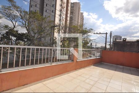 Sacada da Sala de casa à venda com 3 quartos, 223m² em Vila Paiva, São Paulo