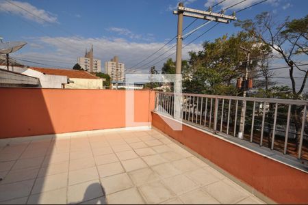 Sacada da Sala de casa à venda com 3 quartos, 223m² em Vila Paiva, São Paulo