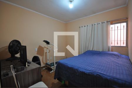 Casa à venda com 223m², 3 quartos e 2 vagasQuarto 3