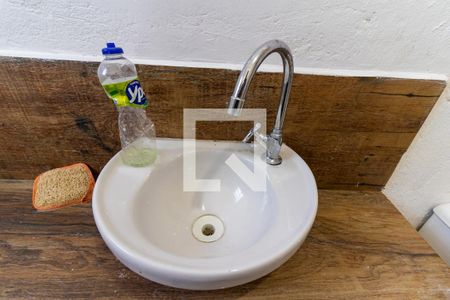 Casa à venda com 75m², 2 quartos e sem vaga Casa à venda com 75m², 2 quartos e sem vagaBanheiro - torneira