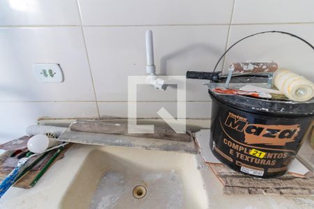 Casa à venda com 75m², 2 quartos e sem vaga Casa à venda com 75m², 2 quartos e sem vagaCozinha - Torneira