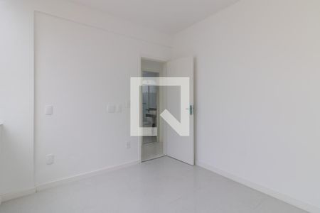 Apartamento à venda com 173m², 3 quartos e 2 vagas Apartamento à venda com 173m², 3 quartos e 2 vagasQuarto 2