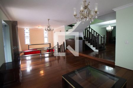Sala de casa à venda com 4 quartos, 332m² em Jardim Campo Grande, São Paulo