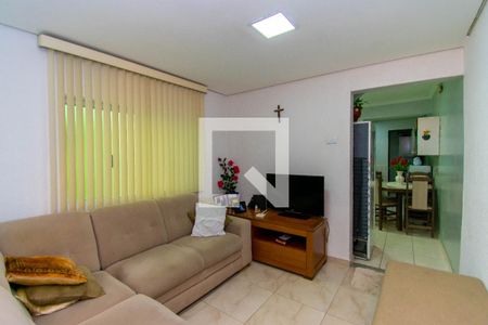 Sala de casa à venda com 3 quartos, 75m² em Vila Ivg, São Paulo