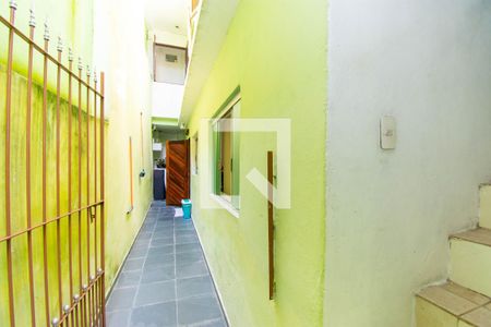 Casa à venda com 228m², 3 quartos e 1 vagaCorredor Externo