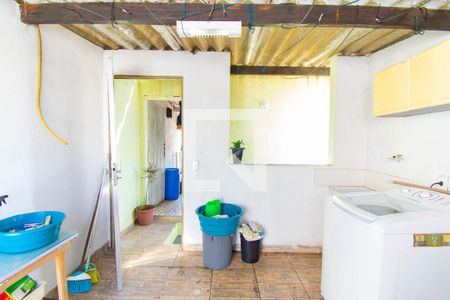 Casa à venda com 228m², 3 quartos e 1 vagaÁrea de Serviço