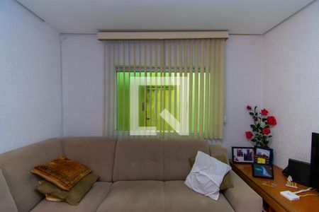 Sala de casa à venda com 3 quartos, 75m² em Vila Ivg, São Paulo