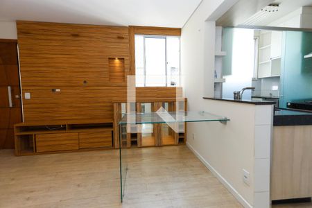 Sala de apartamento para alugar com 2 quartos, 41m² em Califórnia, Belo Horizonte