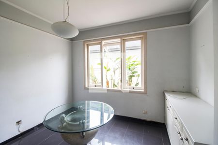 Casa de condomínio à venda com 750m², 5 quartos e 8 vagasCopa