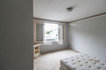 Casa de condomínio à venda com 750m², 5 quartos e 8 vagasSuíte 4