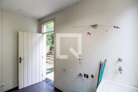 Casa de condomínio à venda com 750m², 5 quartos e 8 vagasÁrea de Serviço