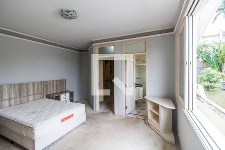 Casa de condomínio à venda com 750m², 5 quartos e 8 vagasSuíte 4