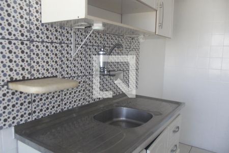 Cozinha de apartamento para alugar com 2 quartos, 45m² em Todos Os Santos, Rio de Janeiro