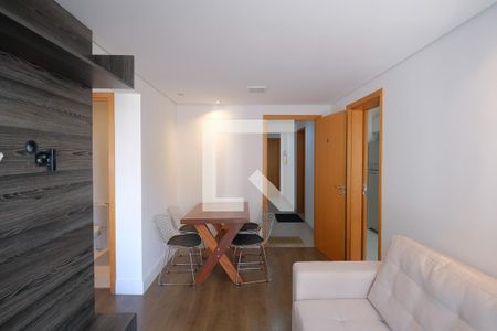 Sala de apartamento para alugar com 2 quartos, 65m² em Água Verde, Curitiba
