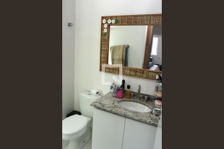 Apartamento à venda com 65m², 2 quartos e 1 vagaBanheiro da Suíte