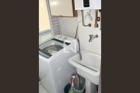 Apartamento à venda com 65m², 2 quartos e 1 vagaÁrea de Serviço