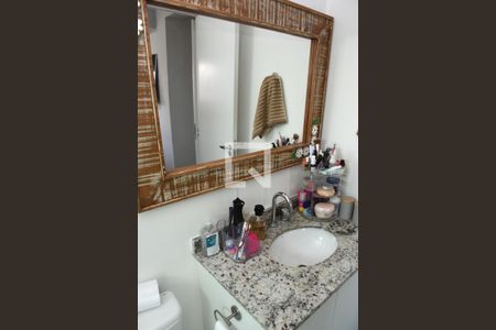 Apartamento à venda com 65m², 2 quartos e 1 vagaBanheiro da Suíte