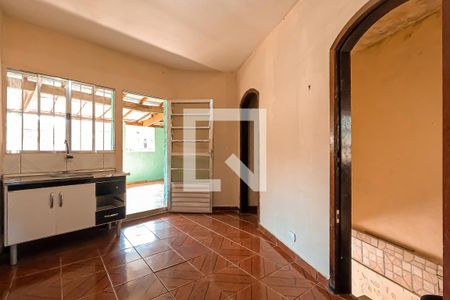 Casa à venda com 250m², 2 quartos e 1 vaga Casa à venda com 250m², 2 quartos e 1 vagaCozinha