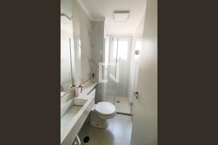 Apartamento à venda com 47m², 2 quartos e 1 vaga Apartamento à venda com 47m², 2 quartos e 1 vagaBanheiro Corredor