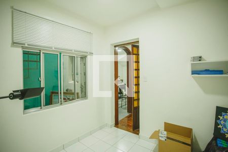 Casa à venda com 110m², 2 quartos e sem vaga Casa à venda com 110m², 2 quartos e sem vagaQuarto de Serviço
