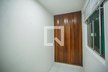 Casa à venda com 110m², 2 quartos e sem vaga Casa à venda com 110m², 2 quartos e sem vagaQuarto de Serviço 2